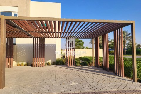 3 bedrooms Apartment in EMAAR South, UAE No. 129803 3