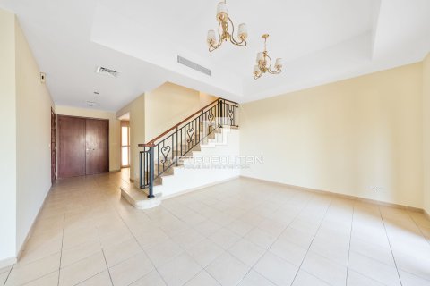 Townhouse de 2 chambres à Arabian Ranches, UAE No. 129808 10