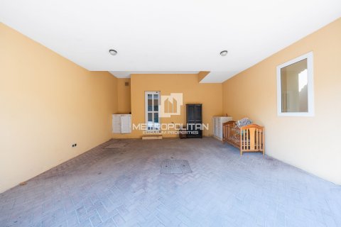 Townhouse de 2 chambres à Arabian Ranches, UAE No. 129808 27