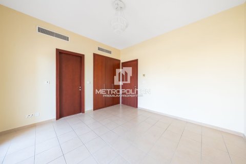 Townhouse de 2 chambres à Arabian Ranches, UAE No. 129808 16
