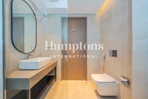 2 bedrooms Apartment in City Walk Phase 2, UAE No. 208231 7