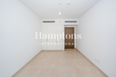 2 bedrooms Apartment in City Walk Phase 2, UAE No. 208231