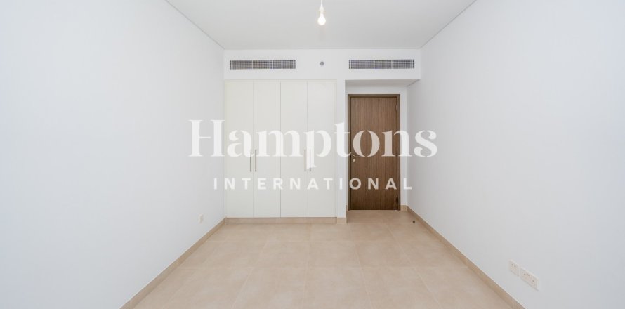 2 bedrooms Apartment in City Walk Phase 2, UAE No. 208231