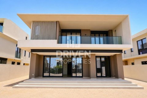 Villa de 4 dormitorios en Jebel Ali, UAE No. 191776 26