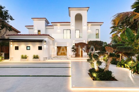 Villa de 4 chambres à Jumeirah Islands, UAE No. 155368