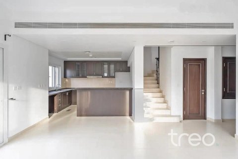 3 bedrooms Townhouse in Casa Viva, UAE No. 188130 4