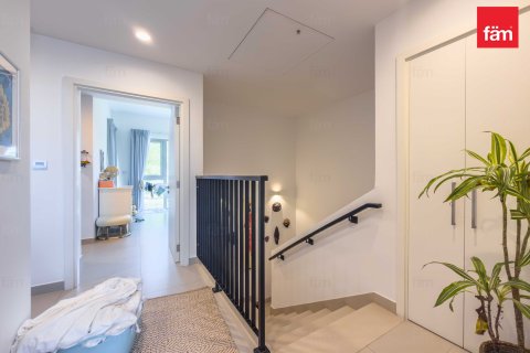 3 bedrooms Villa in Dubai, UAE No. 186019 9