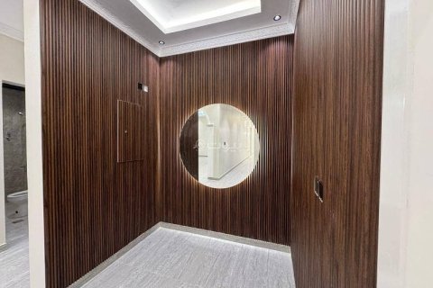 8 bedrooms Villa in Khobar, Saudi Arabia No. 59926 24
