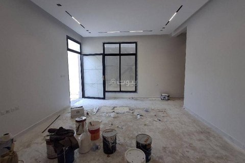 4 bedrooms Apartment in Riyadh, Saudi Arabia No. 59928 4