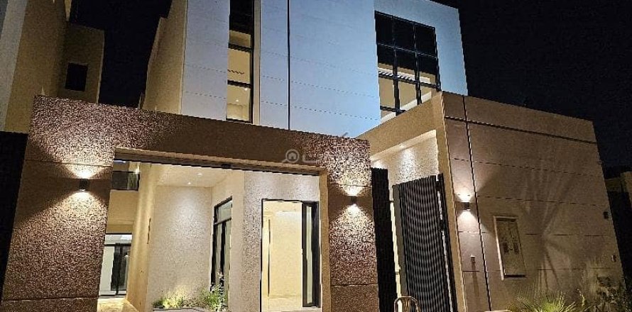 Villa de 8 dormitorios en Riyadh, Saudi Arabia No. 59927