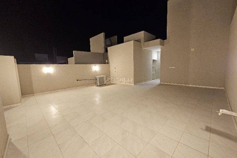 Villa de 8 dormitorios en Riyadh, Saudi Arabia No. 59927 29