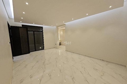 Villa de 8 dormitorios en Riyadh, Saudi Arabia No. 59927 4