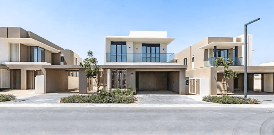 5 bedrooms Villa in Jebel Ali, UAE No. 165414