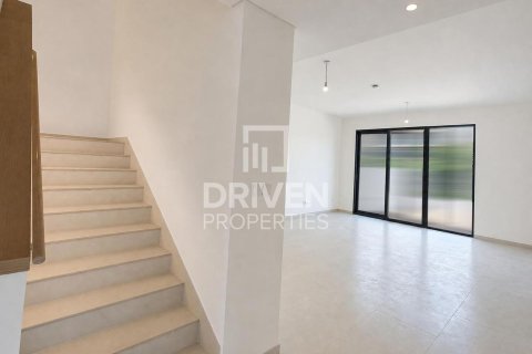 4 bedrooms Townhouse in Jebel Ali, UAE No. 202865
