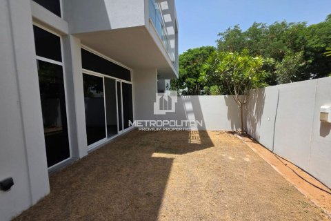 Townhouse de 3 chambres à Arabella Townhouses, UAE No. 128458 9
