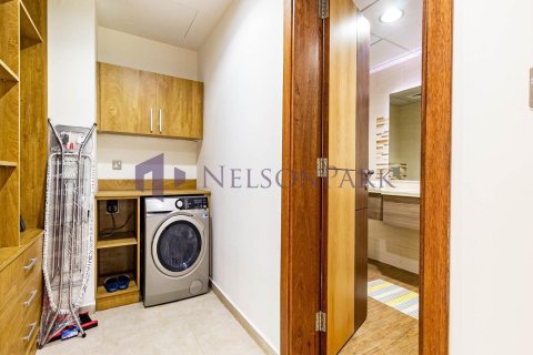 1 bedroom Apartment in Lusail, Qatar No. 56732 11