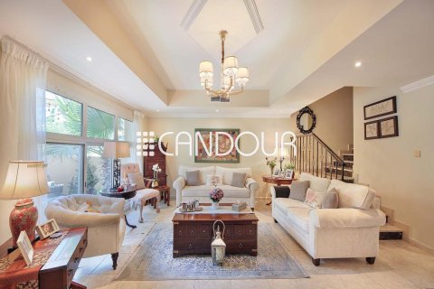 Townhouse de 3 dormitorios en Diamond Views, UAE No. 86963