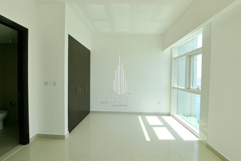 3 bedrooms Apartment in Al Reem Island, UAE No. 24830 10