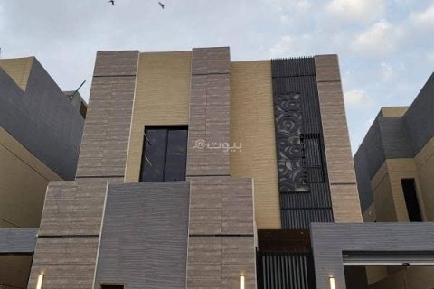 Квартира с 5 спальнями в Эр-Рияд, Саудовская Аравия №60111