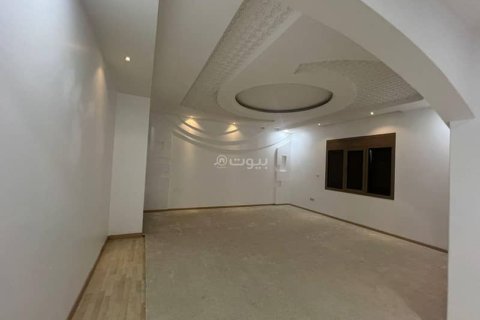 Villa de 7 chambres à Riyadh, Saudi Arabia No. 67979 8