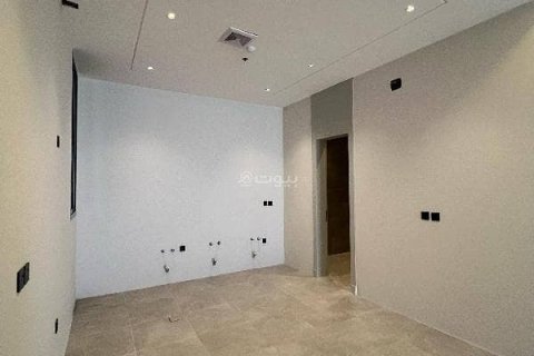 4 bedrooms Apartment in Riyadh, Saudi Arabia No. 67981 8