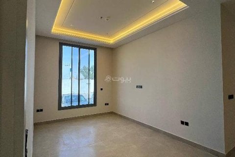 4 bedrooms Apartment in Riyadh, Saudi Arabia No. 67981 5