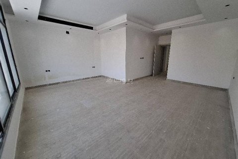 5 bedrooms Villa in Riyadh, Saudi Arabia No. 67985
