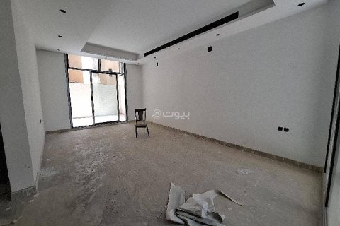 Villa de 5 dormitorios en Riyadh, Saudi Arabia No. 67985 5