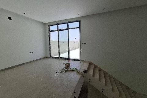 Villa de 5 dormitorios en Riyadh, Saudi Arabia No. 67985 9