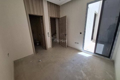 4 bedrooms Apartment in Riyadh, Saudi Arabia No. 67980 6