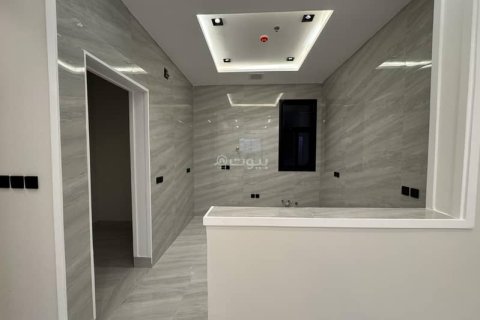 3 bedrooms Apartment in Riyadh, Saudi Arabia No. 67982 5