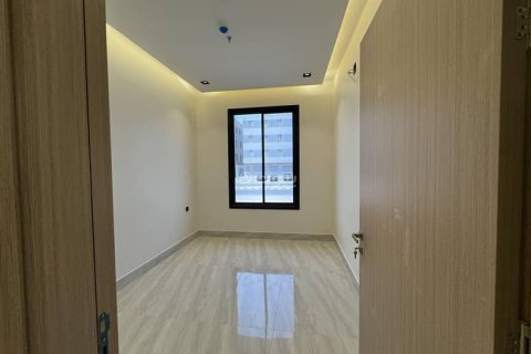 3 bedrooms Apartment in Riyadh, Saudi Arabia No. 67982 11