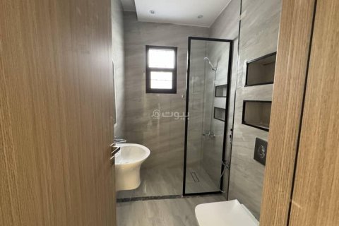 3 bedrooms Apartment in Riyadh, Saudi Arabia No. 67982 8