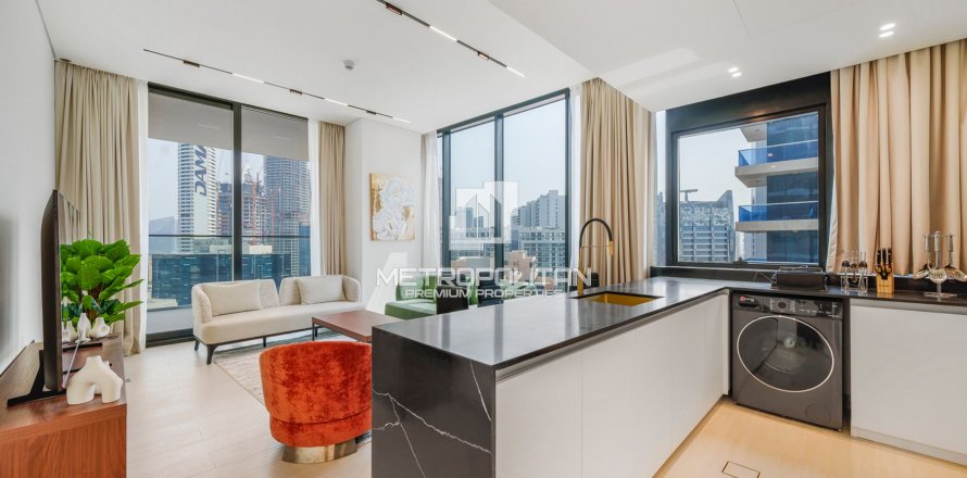 Appartement de 2 chambres à Business Bay, UAE No. 128396