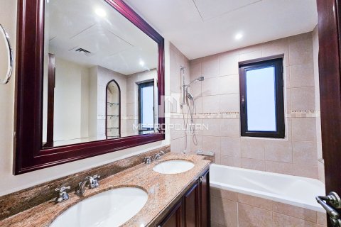 2 bedrooms Apartment in Old Town, UAE No. 130232 15