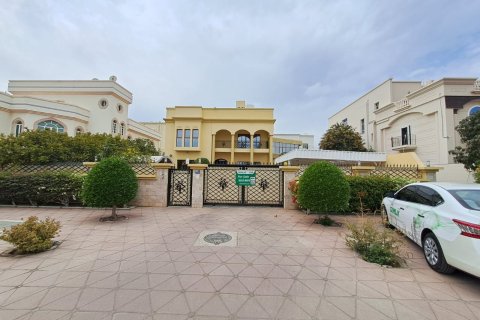 6 bedrooms Villa in As Sib, Oman No. 54202