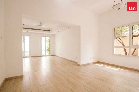 3 bedrooms Townhouse in Dubai, UAE No. 169082