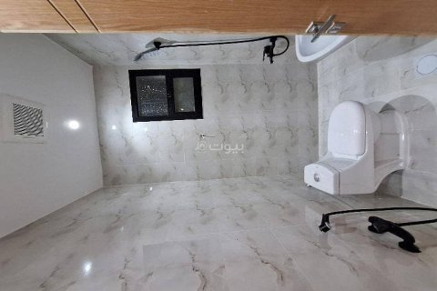 Villa de 3 dormitorios en Riyadh, Saudi Arabia No. 60225 22