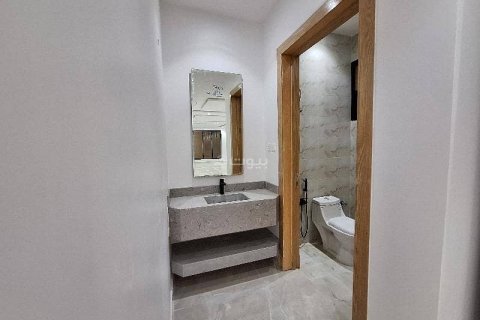 Villa de 3 dormitorios en Riyadh, Saudi Arabia No. 60225 8