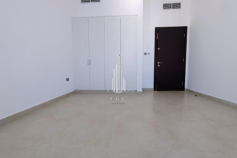 3 غرف نوم شقة في Hamdan Street, الإمارات العربية المتحدة رقم 52081 14