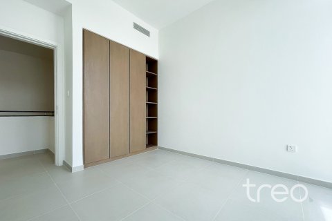 3 bedrooms Townhouse in Dubai, UAE No. 188144 9