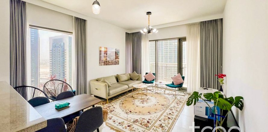 2 bedrooms Apartment in Creekside 18, UAE No. 188138