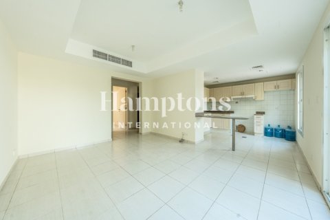 2 bedrooms Townhouse in Springs 6, UAE No. 165242 3