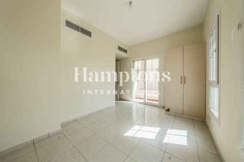 2 bedrooms Townhouse in Springs 6, UAE No. 165242 4