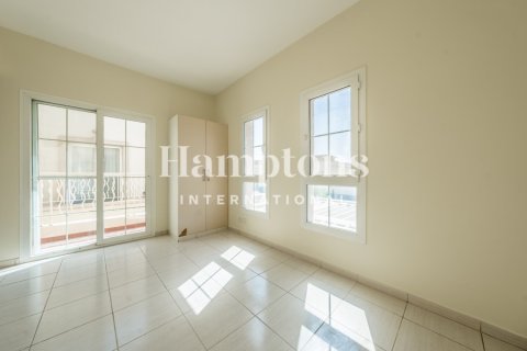 2 bedrooms Townhouse in Springs 6, UAE No. 165242 5
