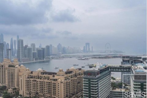 Studio Apartment in The Palm Tower, UAE No. 194446 4