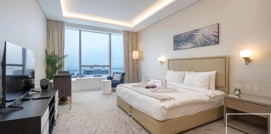 Studio Apartment in The Palm Tower, UAE No. 194446