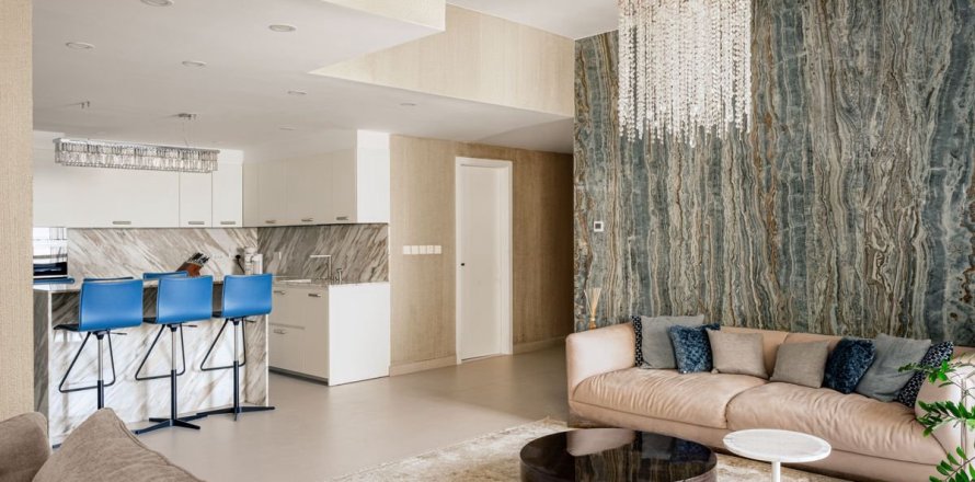 3 bedrooms Apartment in Dubai, UAE No. 164492