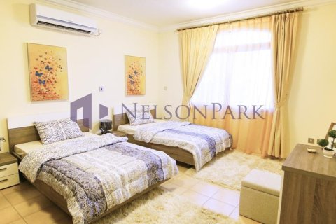 Villa de 3 dormitorios en Doha, Qatar No. 57485 9