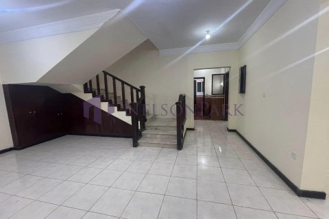 4 غرف نوم فيلا في الدوحة, Qatar رقم 57466